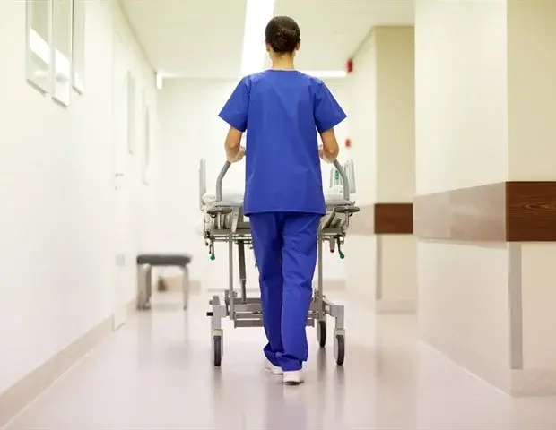 Medicii femei: un factor cheie în supraviețuirea pacienților