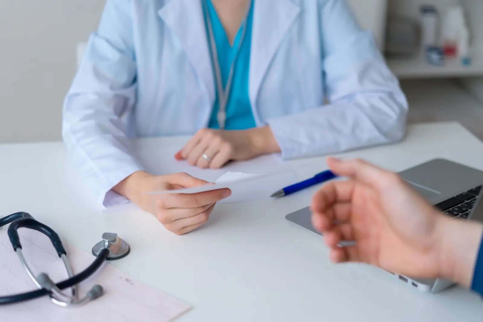 Malpraxis medicală: drepturile pacienților și calea spre despăgubiri